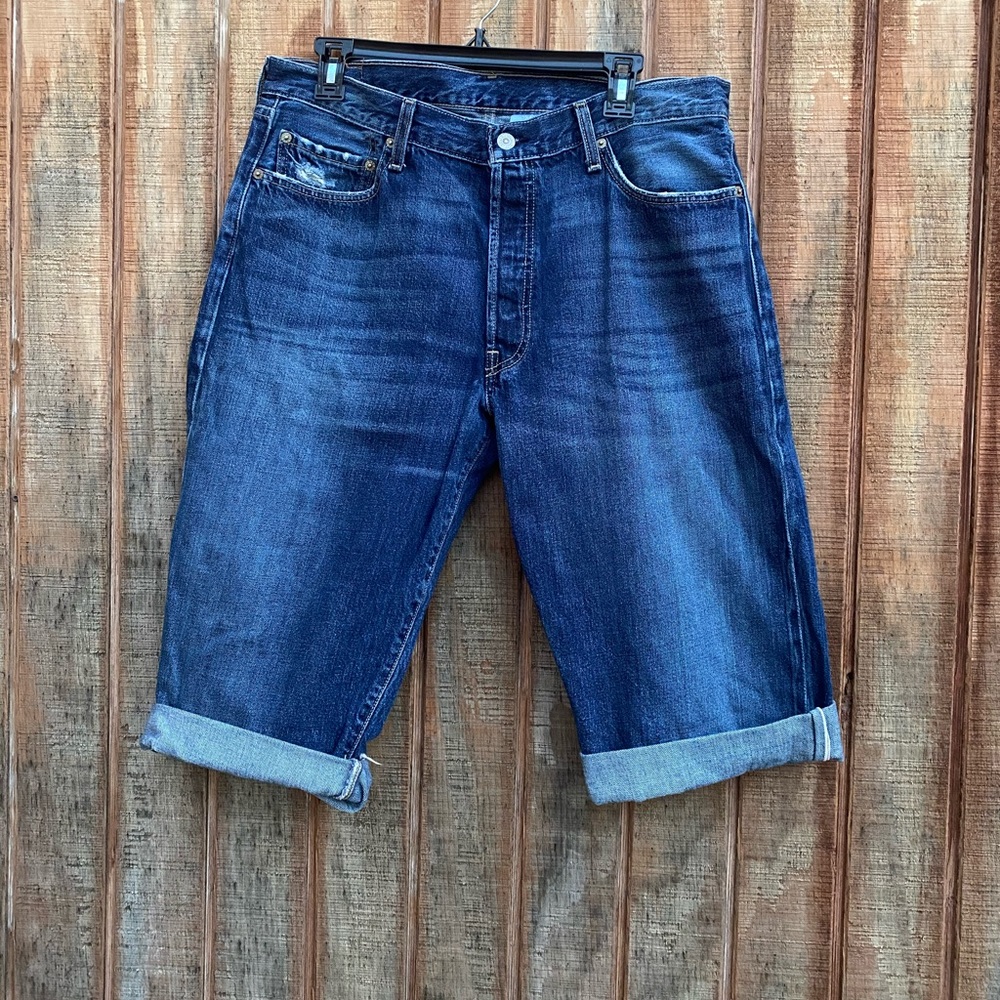 Levis 501 Bermuda button rise unisex short